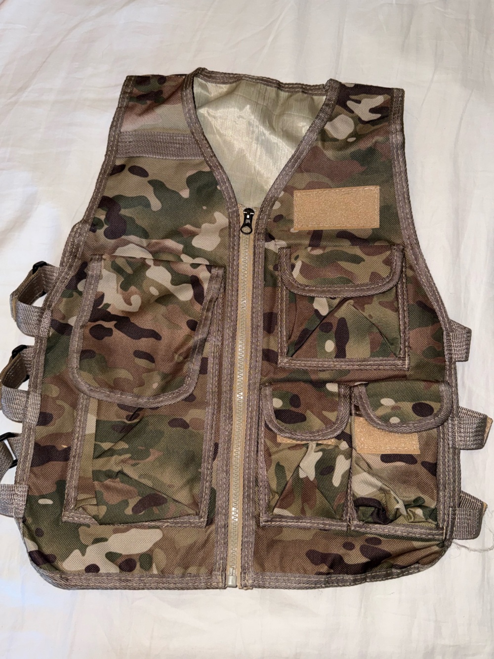Kids Camouflage Utility Vest - Green Camo